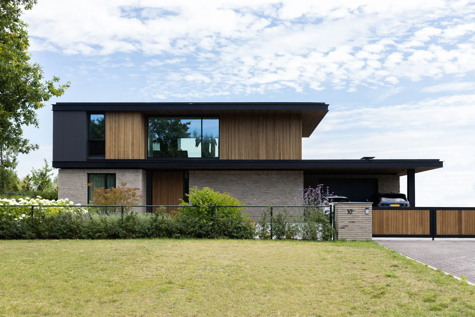 ENZO architectuur N interieur - Burgerveen - Leimuiden - Silo - Haarlemmermeer - vrijstaande Villa - Spa aan huis - cover